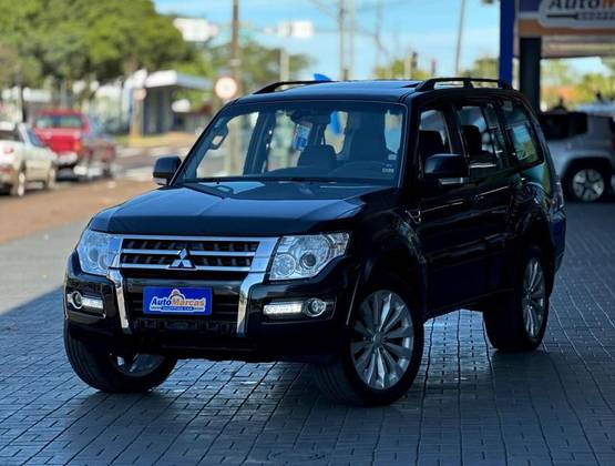 MITSUBISHI PAJERO FULL 3.8 4X4 V6 24V GASOLINA 4P AUTOMÁTICO